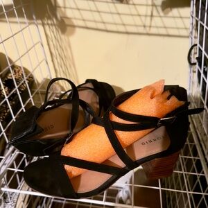 Torrid black strappy sandals, 10.5W